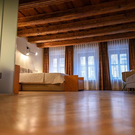 Schloss Apartments Brasov Bagian luar foto