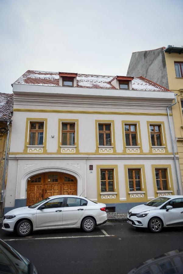 Schloss Apartments Brasov Bagian luar foto