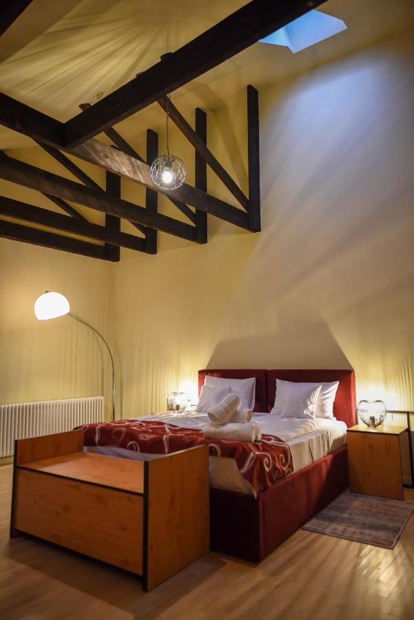Schloss Apartments Brasov Bagian luar foto